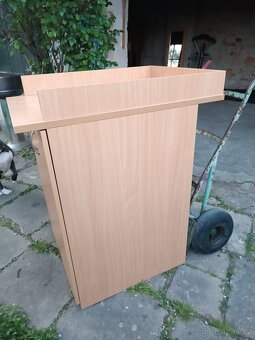 Přebalovací pult - 3