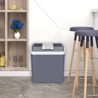Termoelektrický přenosný chladič Woltu 22L - 3