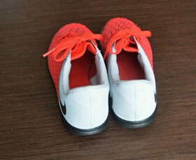 Sálovky Nike v. 38.5 - 3