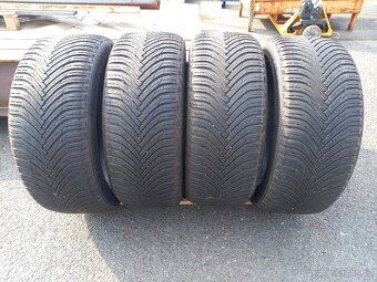Pneu 225/45 R18 95W celoroční pneumatiky - 3