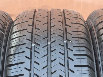 Letní Michelin 215/65/15C - 3