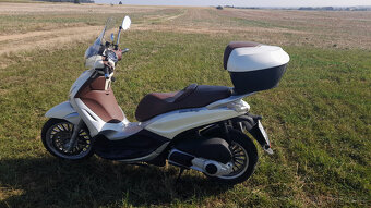 PIAGGIO BEVERLY 300 - 3