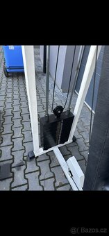 Fitnes stroj na prsa a triceps - 3