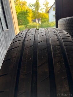 Prodam 4.ks plechovych disku s pneu 205/55R16 - 3