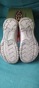 Keen sandále newport vel.38 - 3