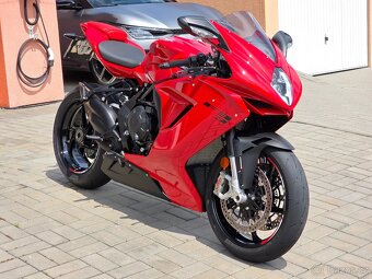 MV Agusta F3 R 800, původ ČR, servisní knížka, záruka - 3