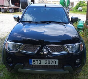 Mitsubishi L200 - 3