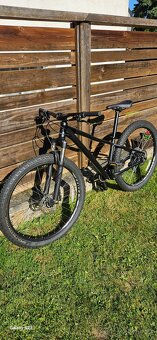 Horské kolo Specialized - 3