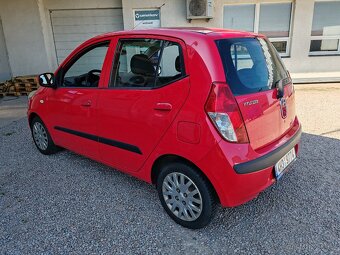 benzínový Hyundai i10 2009 klima - 3
