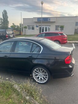 Bmw e90 325d - 3