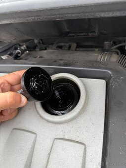 Vw Touran 1.9 TDI BKC Prodám možná vyměním - 3