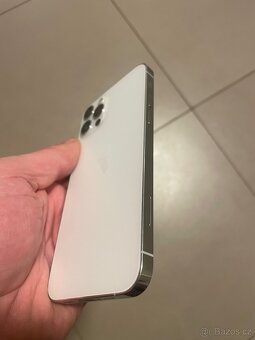 IPhone 12pro bílá barva - 3
