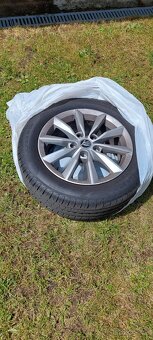 Skoda octavia 3 alu kola Minoris R16 letní Pirelli P7 - 3