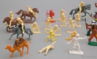 Pevnost s vojáky a indiány - hra pro děti - 3