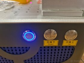 VÝPRODEJ LASEROVÝ FIBER GRAVÍROVACÍ STROJ NA KOV A JINÉ 30W - 3