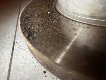 Predni brzdy Bosch bmw e90 320d - 3