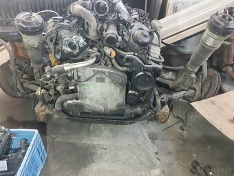 Mercedes S W220 long 400 CDi - náhradní díly - 3