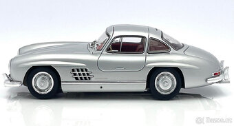 1:18 MercedesBenz 300 SL Flügeltürer Gullwing W198 1954 - 3