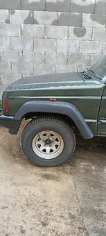 Přední lemy Jeep Cherokee - 3