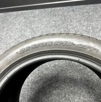 1ks pneu Pirelli 265/35/18 - 3