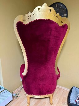 Královský trůn - 3