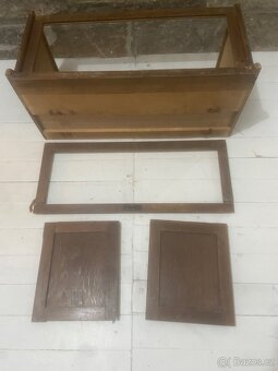 Americká knihovna Jerry - komponenty k repasi - 3