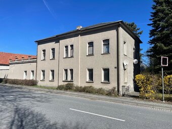 Vícegenerační dům u hranic s Českem - 3