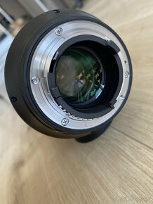 objektiv Nikon 105 mm f/2,8 G NIKKOR AF-S Micro IF-ED VR - 3