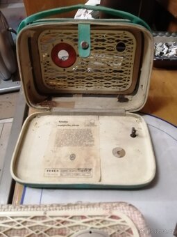 Kabelkové Rádio - 3