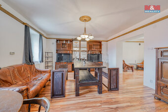 Prodej rodinného domu, 285 m², Kozolupy - 3