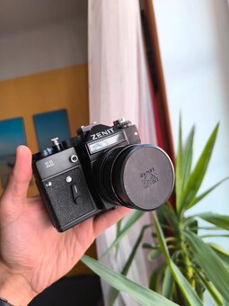 Pěkná zrcadlovka na film Zenit 11 + Helios 44M 4 - 3
