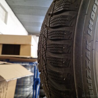 Zimní pneu Bridgestone 215/60r16 dot 2018 - 3