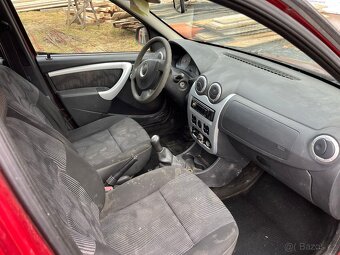 Dacia Logan 1.6i MCV - 3
