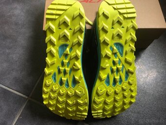 Altra M Lone Peak 8, vel. 40.5 - 3