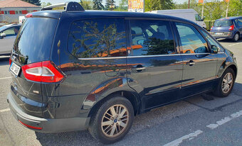 Ford Galaxy 2.0 TDCi • 2007 • 103 kw • 2 sady kol • 7 míst - 3