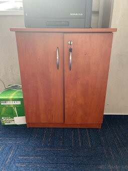 Kancelářský nábytek - 3