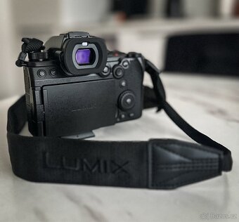 Panasonic LUMIX S5IIX - 3