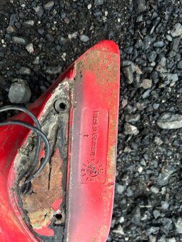 Křídlo bmw e36 compakt ZENDER - 3