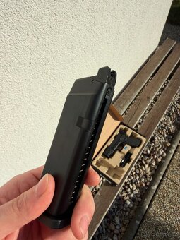 Airsoft Glock 18 - 3