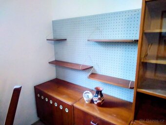 Retro nabytek Brusel - 3