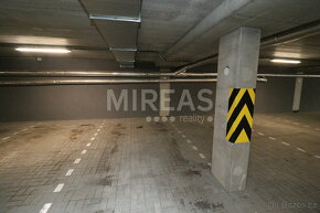 Milovice, pronájem garážového stání 12 m2, okr. Nymburk - 3