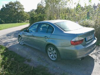 Bmw e90 325i - 3