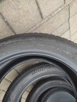 245/45 R18 100Y Bridgestone letní - 3