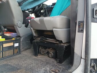Transporter T5 long 1.9 TDi obytná úprava - 3