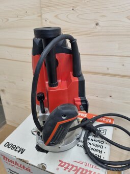 Horní frézka Makita M3600 - 3