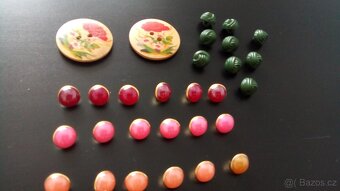 Knoflíčky ozdobné,nové,cena celkem - 3