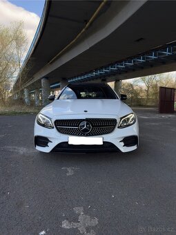 Mercedes-Benz E53 AMG 4MATIC+ kombi (2019)
320 kW | Benzín | - 3