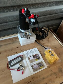 Nové hydraulické čerpadlo 12V - 3
