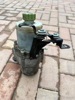 Servo Řízení Fabia 1 .2004 - 3