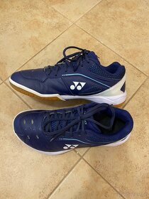 Yonex Power Cushion 65Z Wide - 3